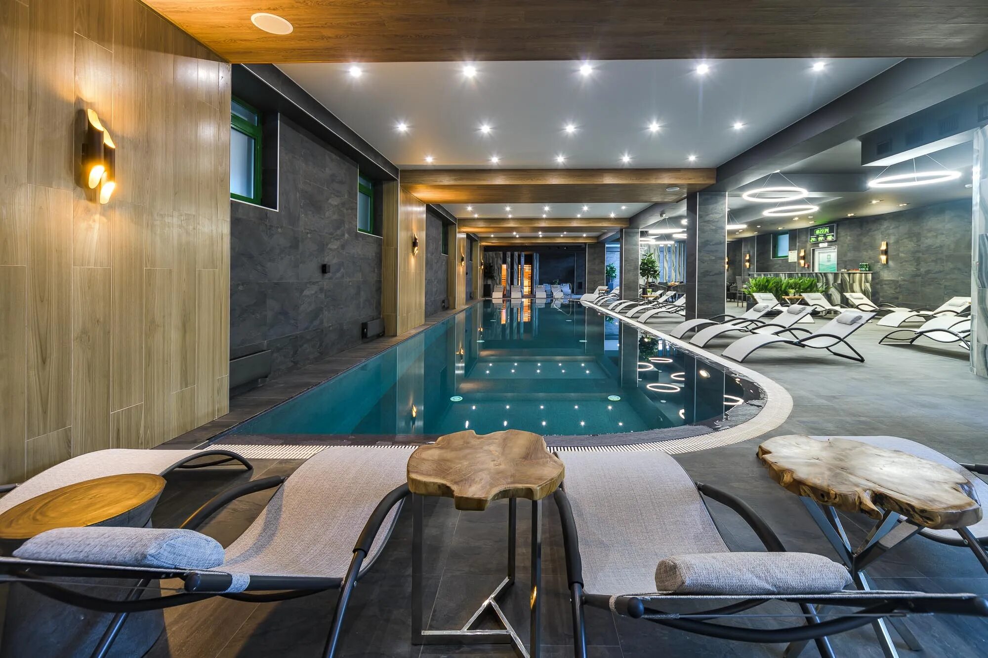 Лоо спортивный комплекс. Лоо-Арена спортивно-гостиничный. Лоо Арена. Лоо Арена отель. Лоо Арена Сочи отель.