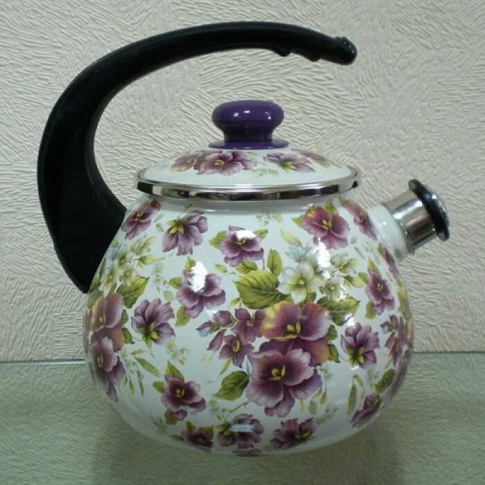 Необычные эмалированные чайники. Как очистить эмалированный чайник. Накипь в эмалированном чайнике. Эмалированный чайник с накипью. Как очистить эмалированный чайник.