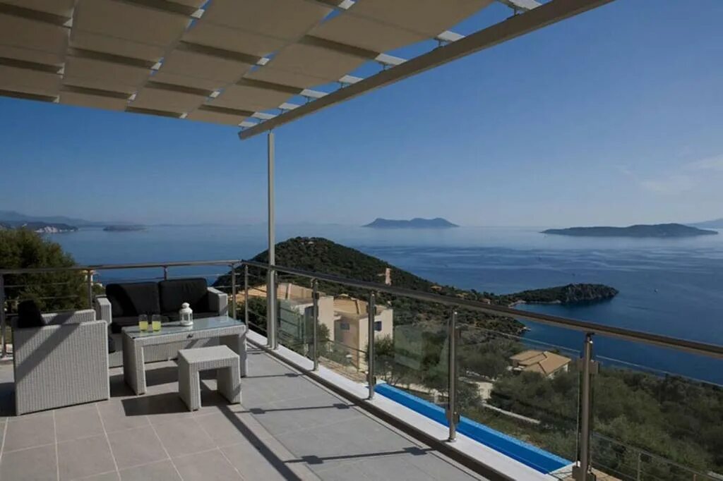 Honeymoon suite band. Dream view. Dream view. Dream view. Viewing suite.