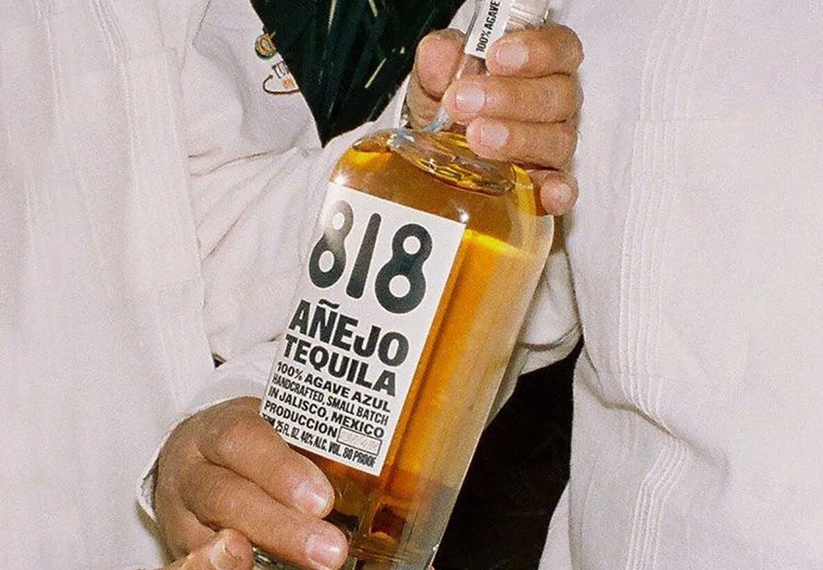 Текила 818. 818 Текила. Текила от Кендалл. Drink 818. 818 Tequila about.