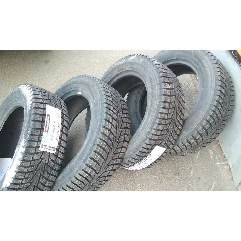 225 10 65. Hankook k135a 225/65r17 102 h 1030190. Hankook winter i'cept x rw10. 225/60r18 hankook winter i*cept x rw10 100t. Hankook winter i*cept x rw10.