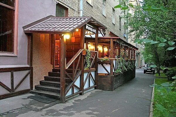 Бар вднх. Кафе под землей в москве. ресторан штырлиц вднх. штирлиц в ресторане. кафе штирлиц москва.