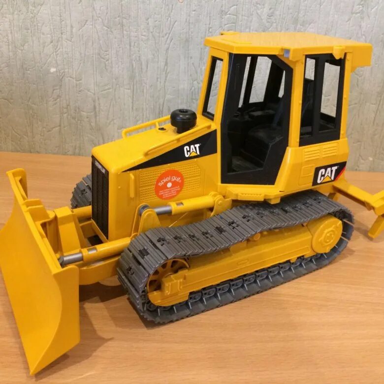 Минитрактор "русич-440" гусеничный. Маленький гусеничный трактор. Мини бульдозер гусеничный кубота. 2. Трактор снегоболотоход катерпиллер.