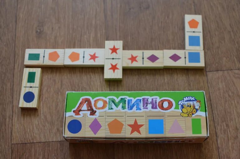 Игры домино для дошкольников. Геометрическое домино игра. домино &quot;геометрические фигуры&quot;. домино для детей фигуры. геометрическое домино для дошкольников.