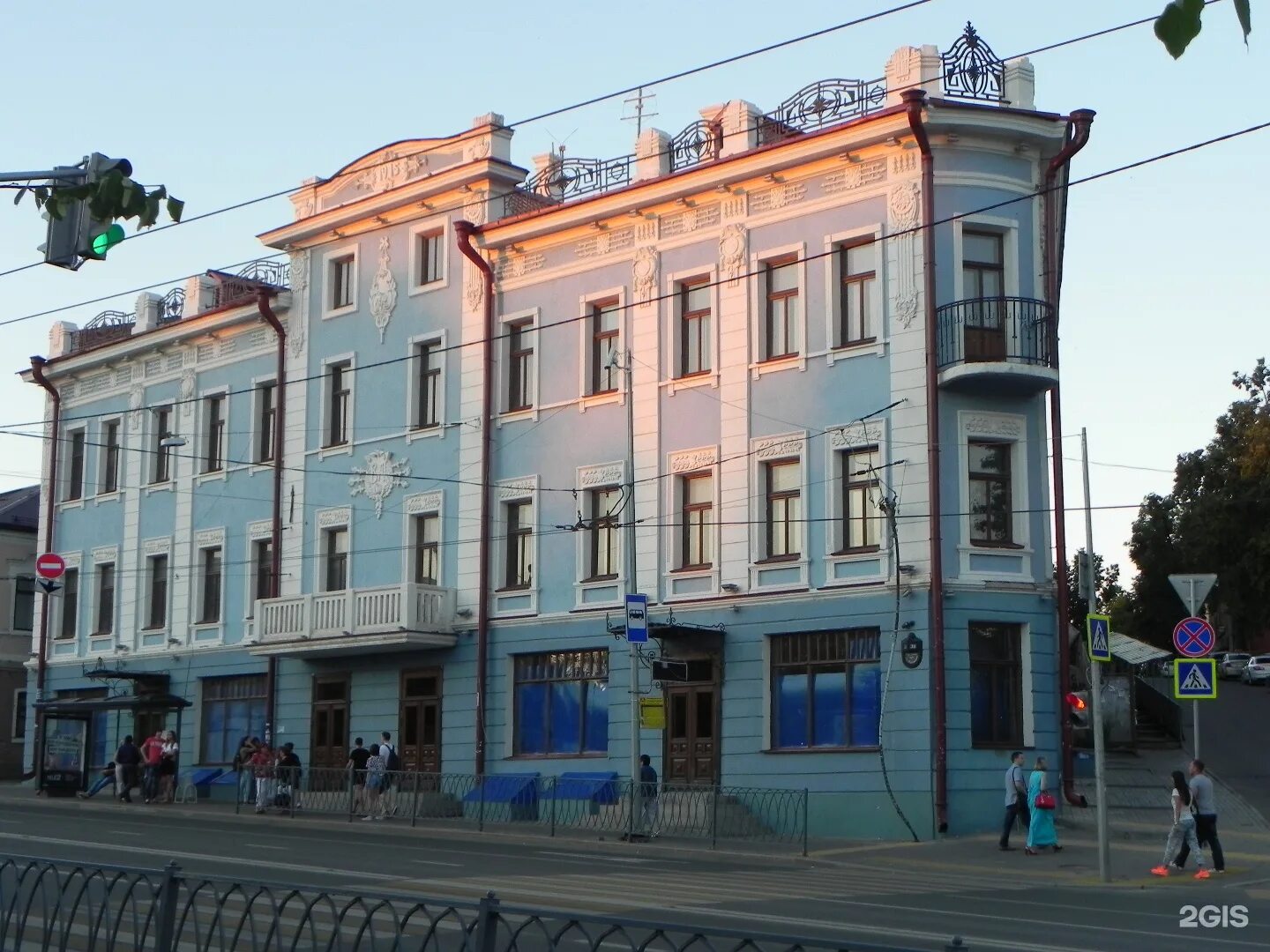 Томск дом пушкина 38. А. Ул. Пушкина 38. В.