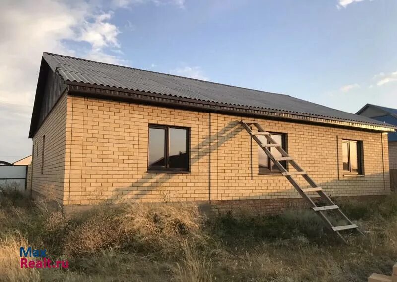 Калмыкия жилье. Дом в троицком. Село троицкое калмыкия. Дом в троицкое калмыкия. Дом в троицком.