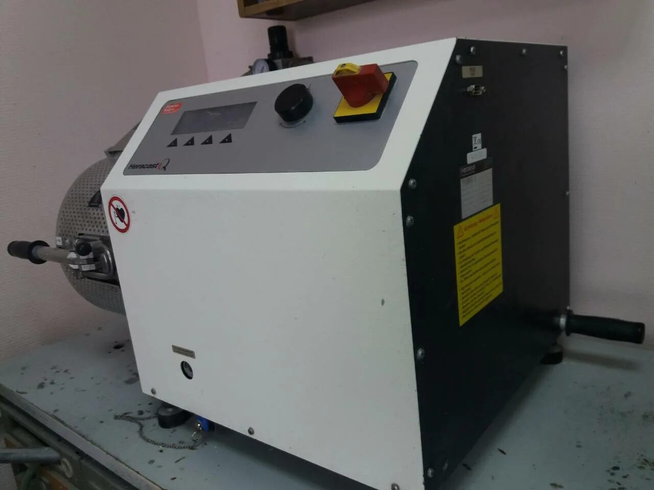 Вакуумная литейка аверон. Литейка зуботехническая увлк 30а. Вакуумно-компрессионная улвк-10 («спарк-дон»). Литейные установки для зуботехнических лабораторий. Аверон улп 2.