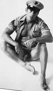 Slideshow fred williamson nude.