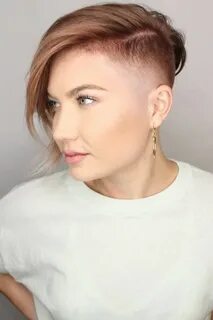 Женские стрижки с выбритыми боками
