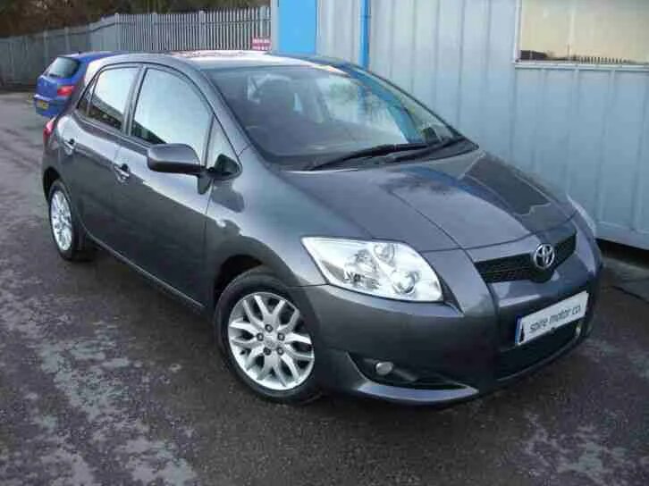 Разборки тойота аурис. Разборка тойота. Toyota auris 150. В. Тойота аурис 2007.