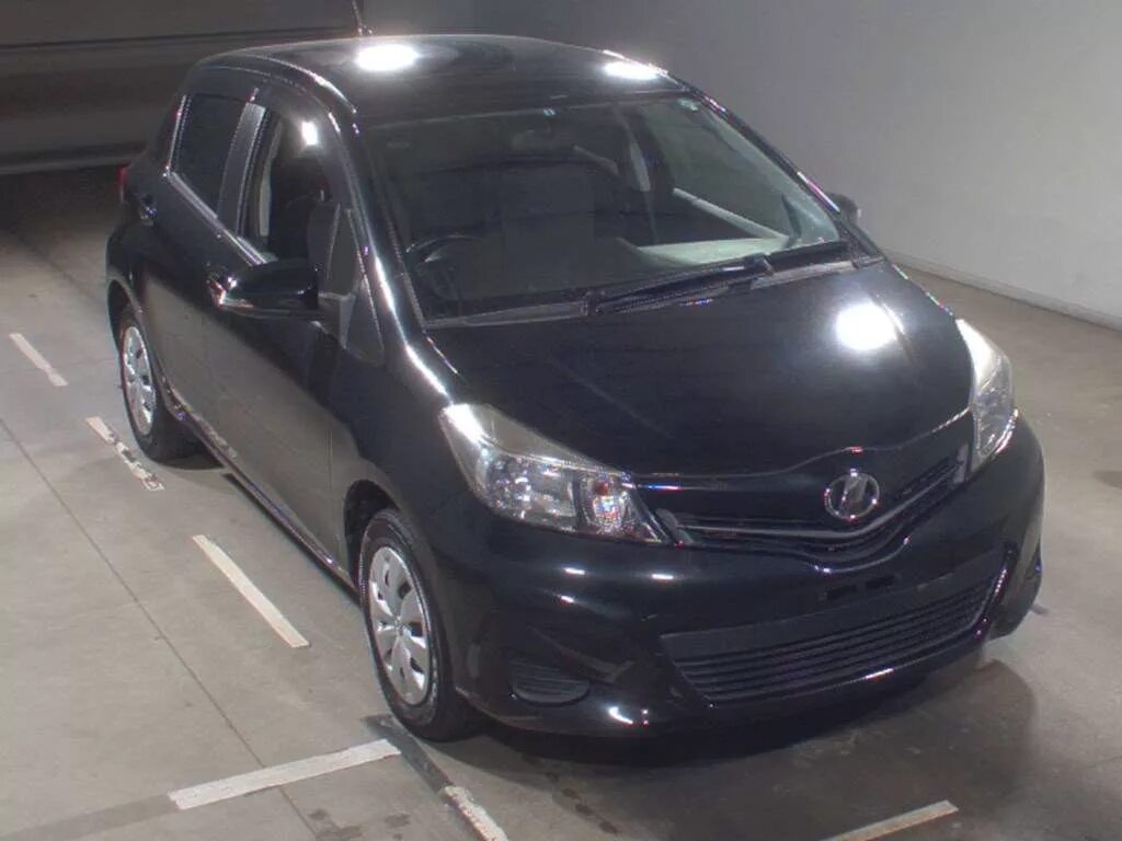 Витц полный привод. Toyota vitz. Полноприводный тойота витц. Toyota vitz 2001. Витц полный привод.
