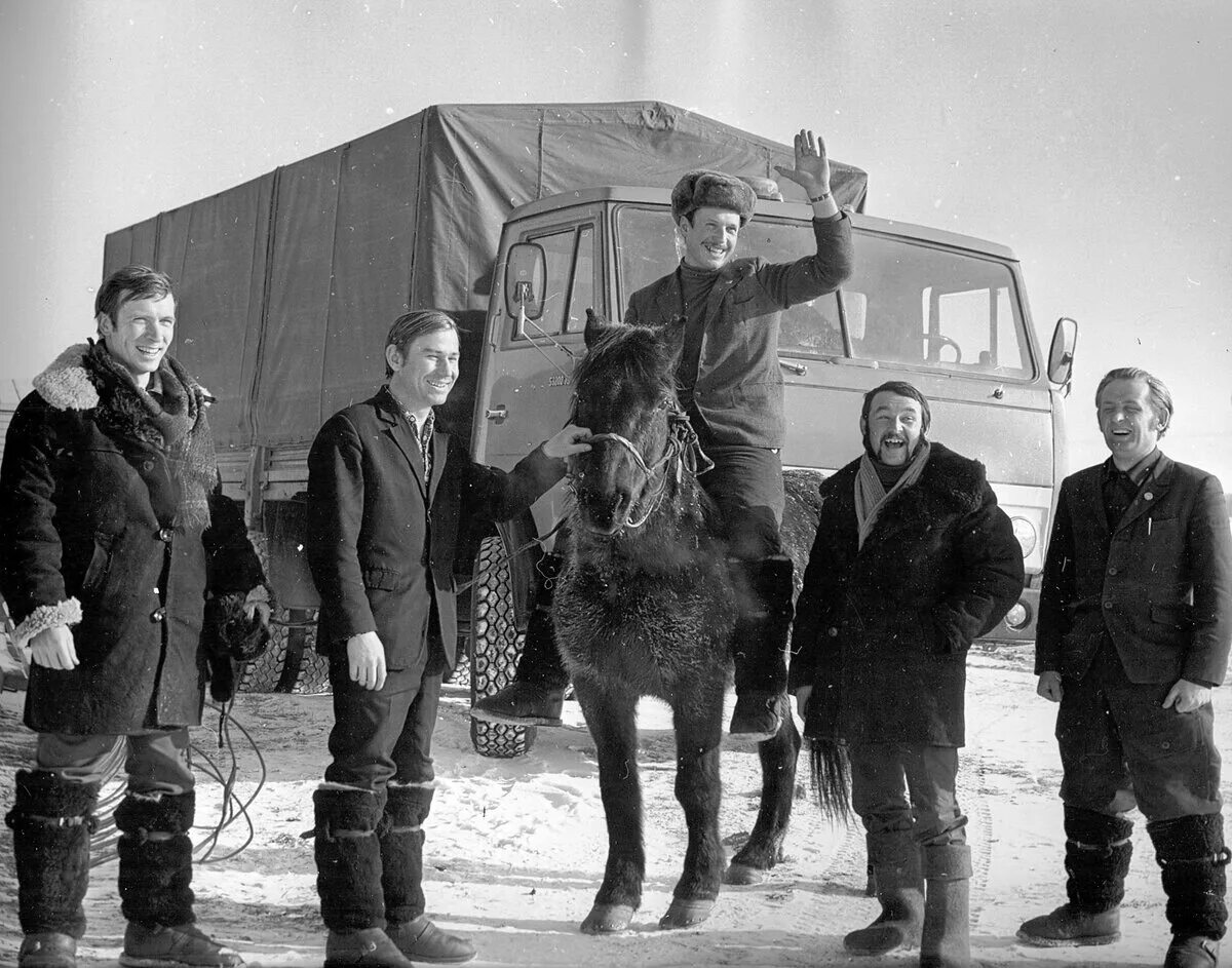 Камаз 1980 года. Камаз 1977. Испытания севера. Бурлак северный полюс. Испытание севером.