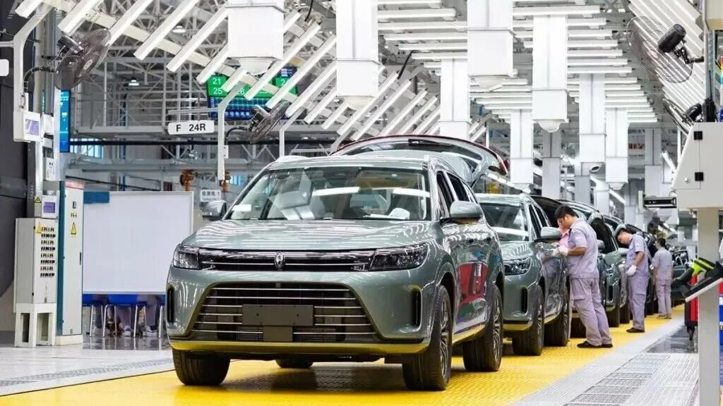 Завод geely. Авто с завода китай. Хавал моторс. Авто с завода китай. Авто с завода китай.
