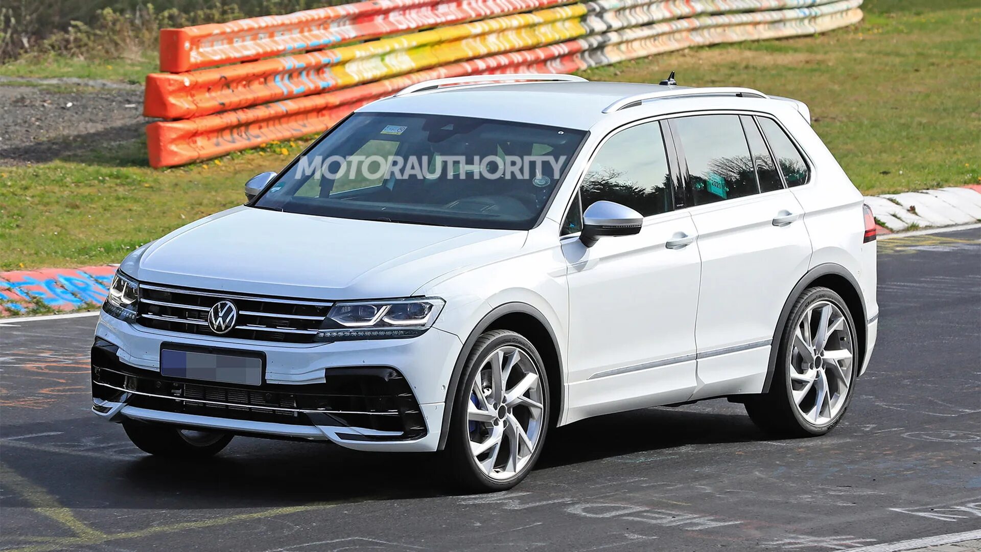Tiguan r 2025. Vw tiguan 2025. volkswagen tiguan 2025 r line. vw tiguan r 2025. tiguan 2025 rline.
