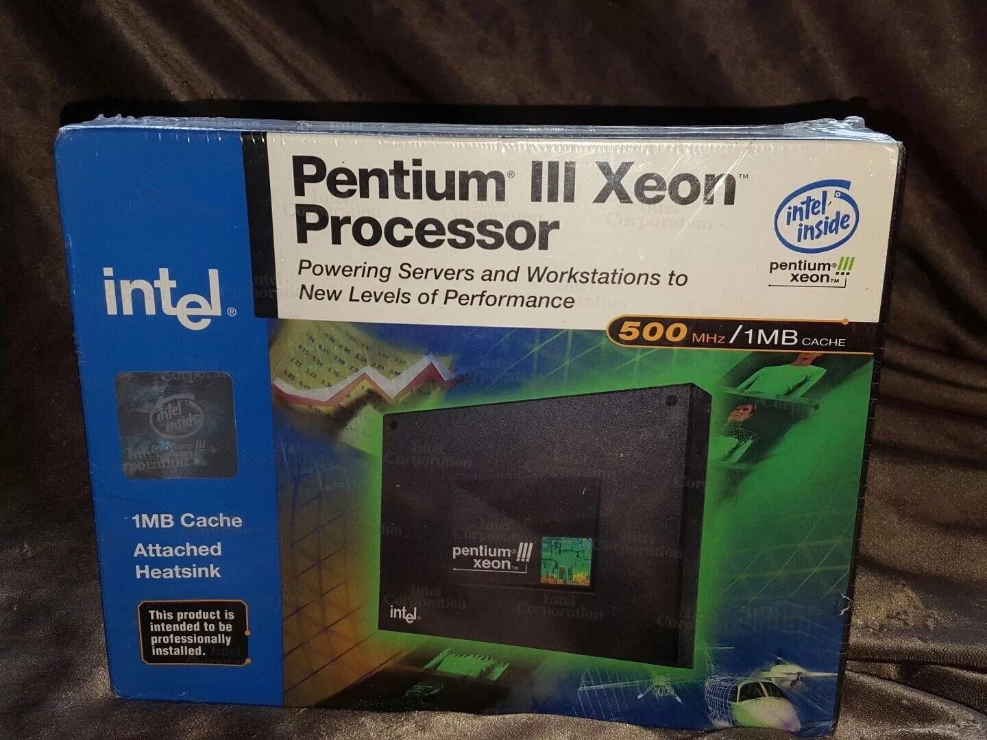 Pentium 3 Xeon. Pentium III Xeon. Intel Pentium III Xeon Tanner 1 x 550 МГЦ. Процессор Pentium III 550e. Intel pentium сравнение