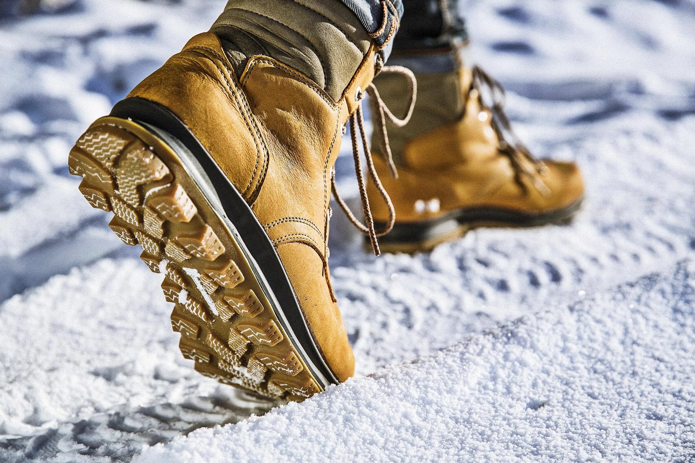 Лучшая зимняя подошва. Hanwag Alaska Winter GTX. Hanwag Alaska Winter GTX Shoe. Нордман Дутики 36 размер. Зимние ботинки мужские 2021.