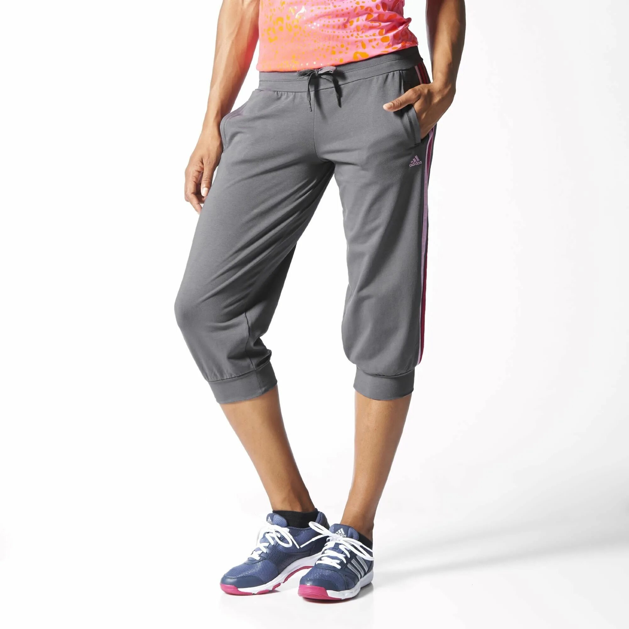 Капри adidas Yoga Knit Capri. Бриджи adidas Neo #105337257. Бриджи женские adidas x31244 SNRSO 3/4 ti w. Брюки капри адидас женские.