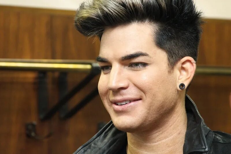 Adam Lambert 2021. А дж ламберт