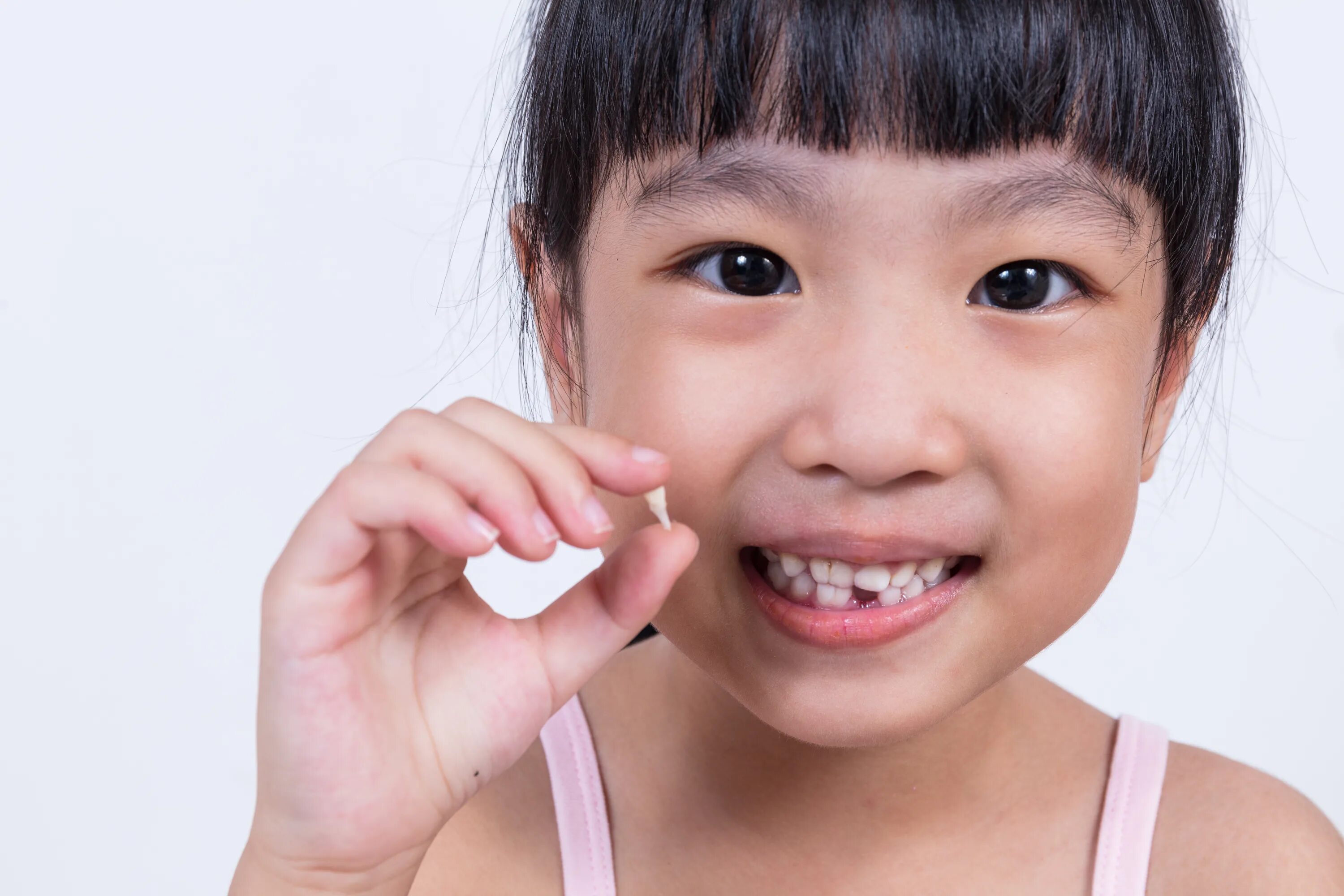 Как будет маленький рот. Люди с маленьким ртом. Рот зубы азиатки. Китайские молодые девушки без зубов. Девушка азиатка с маленьким ртом.