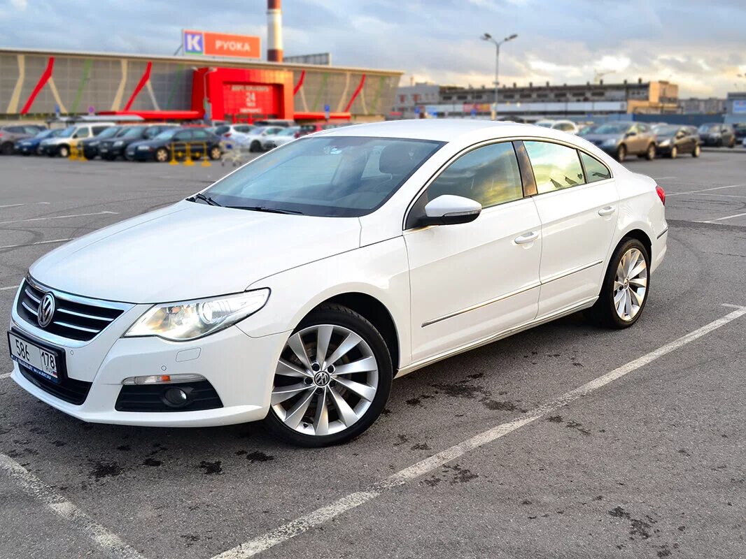 Фольксваген сс 2010. Пассат СС 2011 белый. VW Passat cc 2010. Фольксваген Пассат СС 2011. Фольксваген Пассат СС 2010.