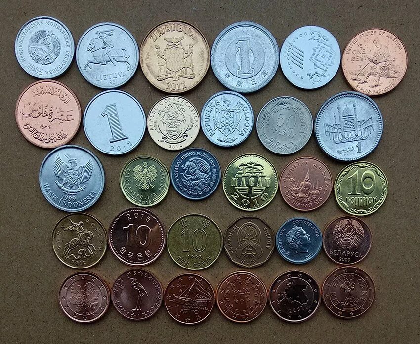 Монеты стран купить. Коллекционные монеты. Kolekziya Monet. Коллекция монет. Коллекция иностранных монет.