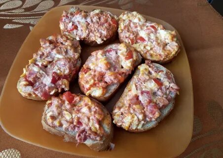 Колбаса с сыром в духовке рецепт