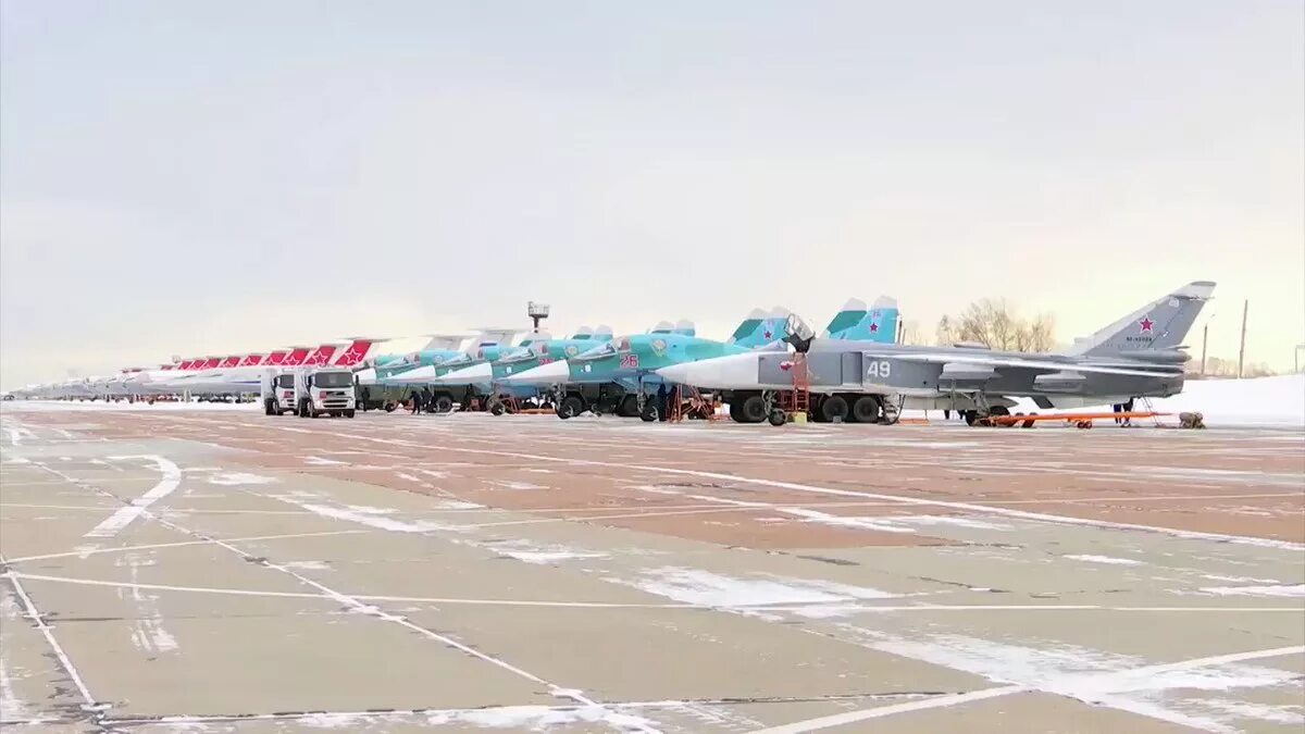 Шагол су сгорел. Аэродром Шагол Су-34. Су 34 аэродромы базирования. Аэропорт Шагол Челябинск. Су 34 Шагол Челябинск.