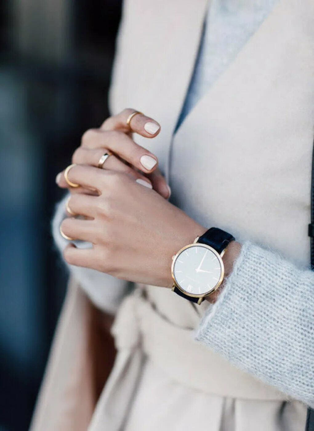 Картинки руки часы. Часы на руку женские. Модные женские часы. Элегантные женские часы. Красивые женские часы на руку.