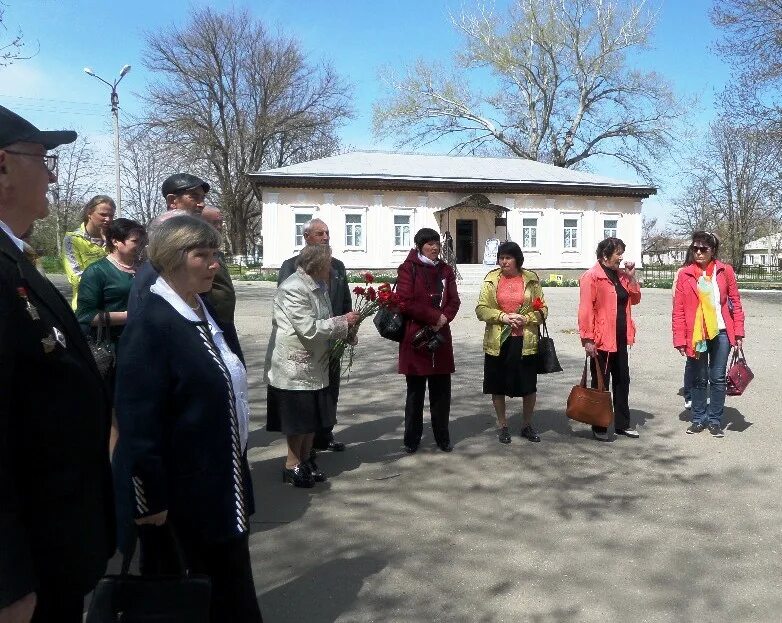 Погода ставропольский край труновский район село труновское. Музей Донское Труновский район. Изобильненский район село Труновское. Бурса село Донское Труновский район. Автостанция село Донское Труновский район.