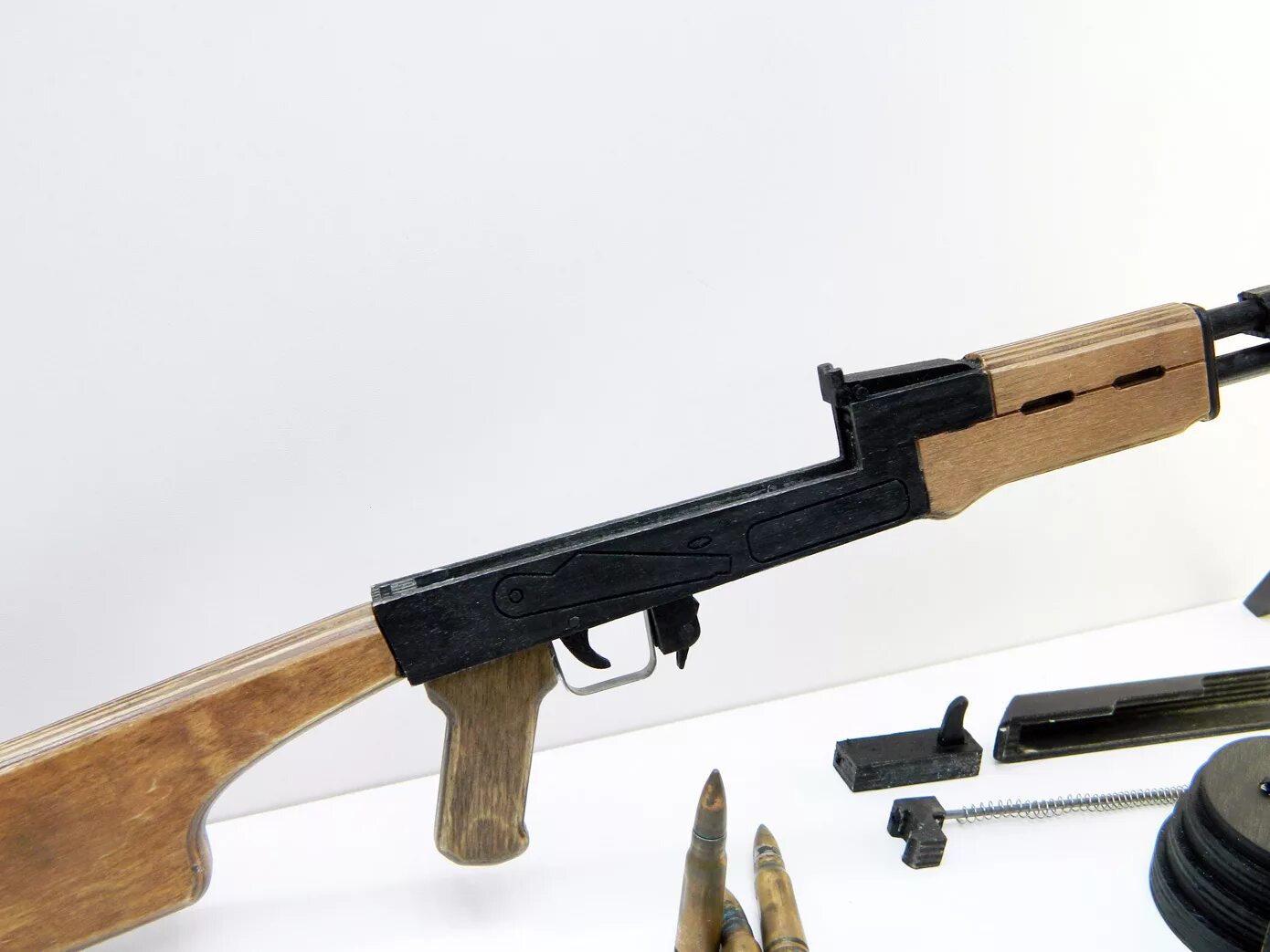 Макет рпк 74. R. Сборная модель t. Ак 47 из дерева. A.