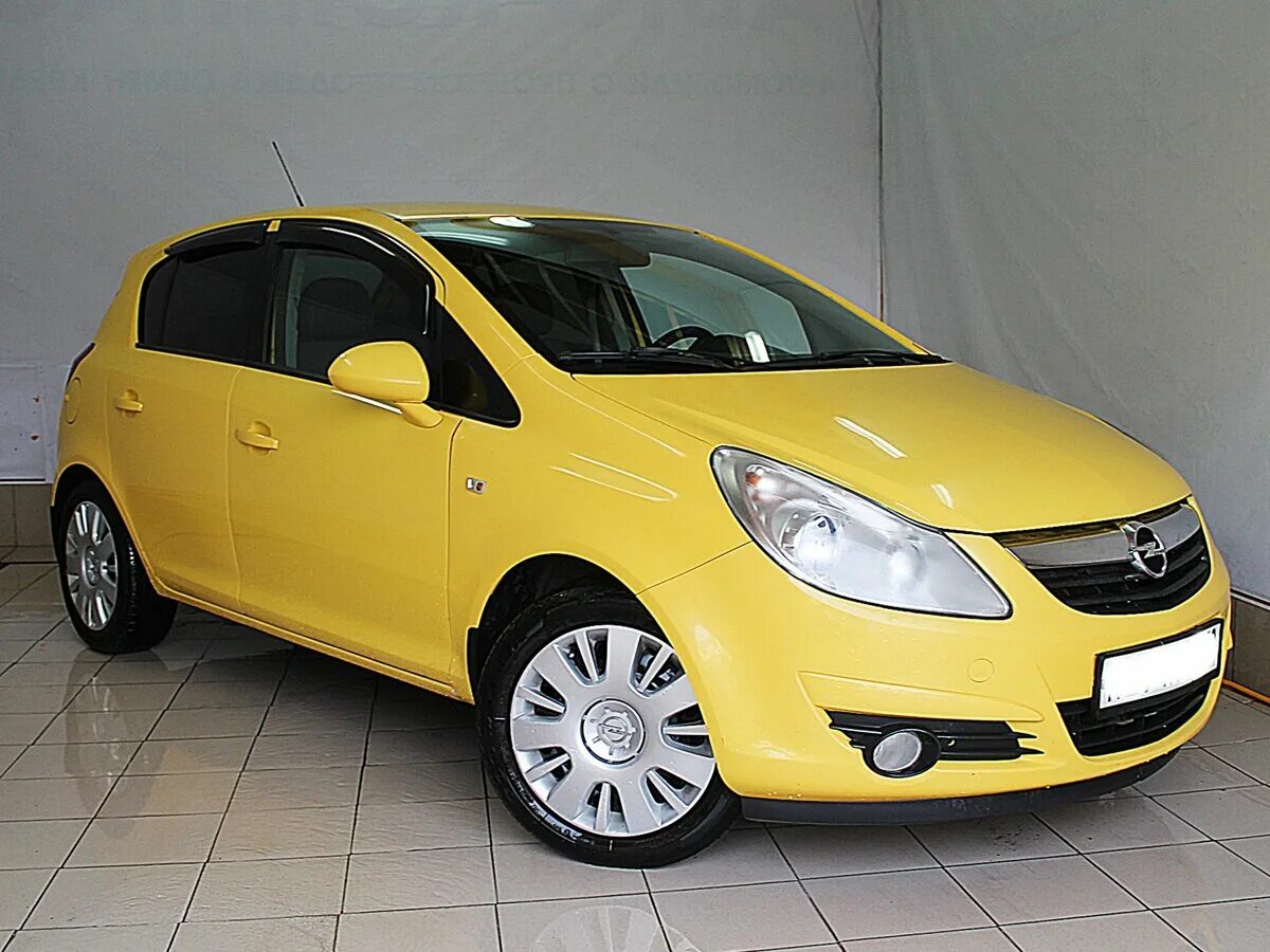 Корса автомат купить. Opel Corsa 2009. Opel Corsa d 1.4. Opel Corsa d 2009. Opel Corsa желтая.