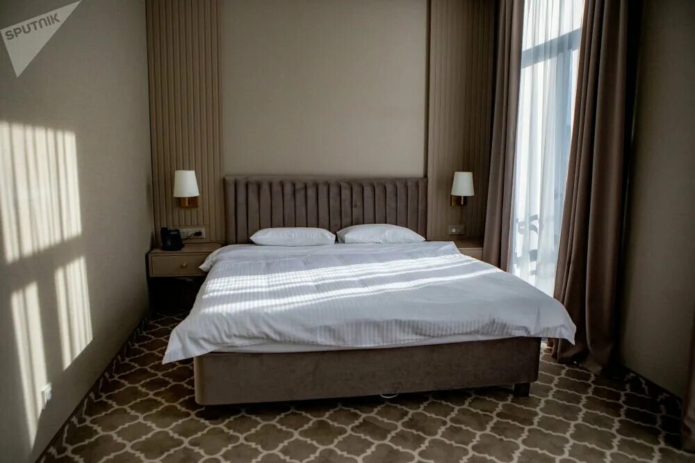 южная осетия гостиницы. гостиница алан южная осетия цхинвал. гостиница иристон цхинвал официальный сайт. южная осетия гостиницы. гостиница ирыстон в южной осетии.