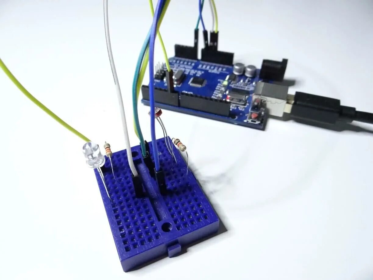 Ардуино лазерный модуль. Ардуино лайт. пьезо сенсор ардуино. light sensor arduino. светодиод u2 для ардуино.