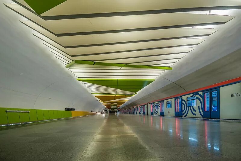 Станция метро лермонтовский проспект. Лермонтовская станция метро. Лермонтовская станция метро. Станция волгоградский проспект ткл. Лермонтовский проспект станция метро москва.