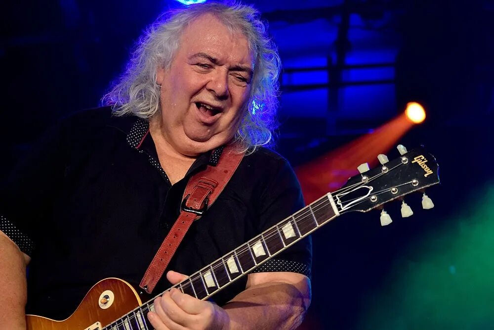Фото bernie marsden. Фото bernie marsden. Берни марсден whitesnake. Берни марсден. Берни марсден.