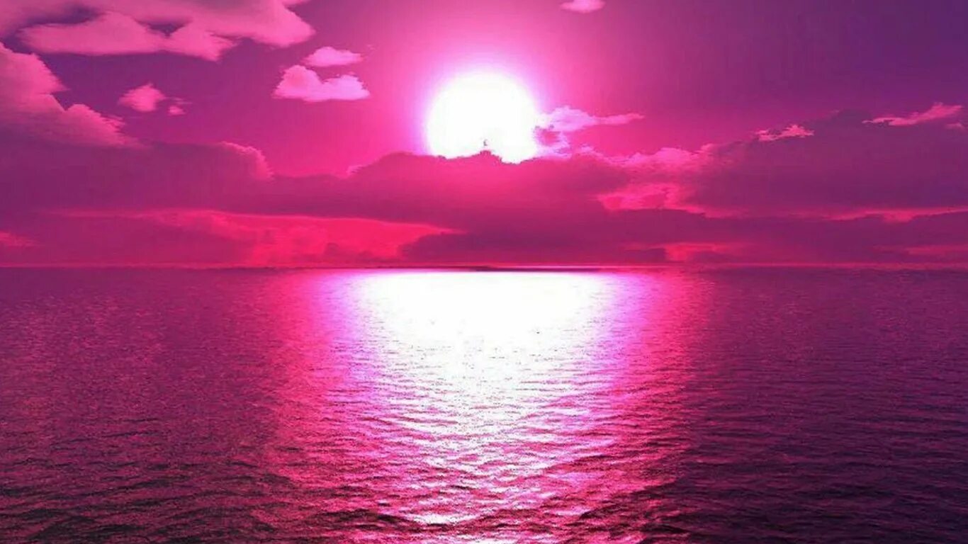 От зари алый свет разливается. Розовый закат. Розовый рассвет. Фиолетовый закат. Малиновый рассвет.