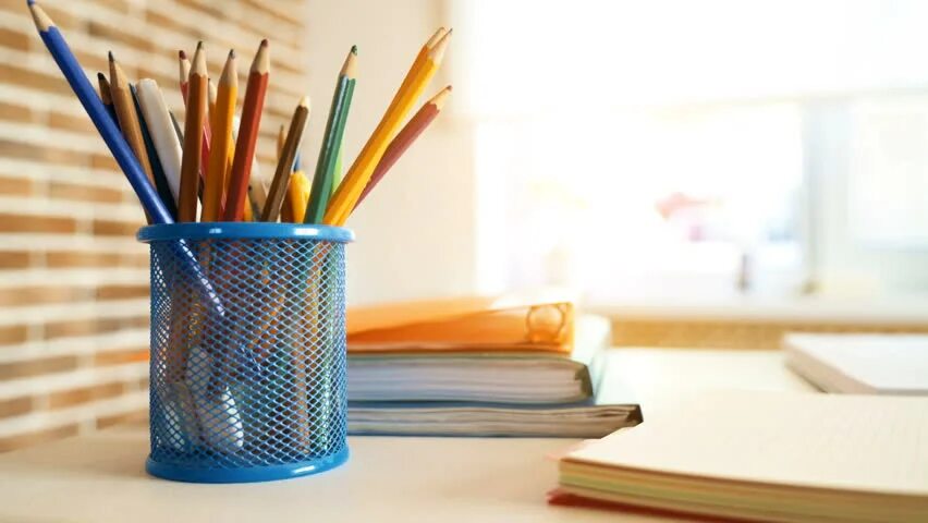 There pens on the table. Pencil on the Table. Pencils Table. Artist Pencils on Table. The Pen is on the Table.