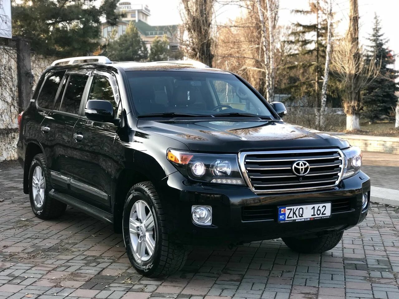 Куплю б у тойота ленд крузер. Toyota Land Cruiser 200. Toyota Land Cruiser 200 Brownstone. Тойота ленд Крузер 200 2014. Toyota Land Cruiser 200 2012-2014.