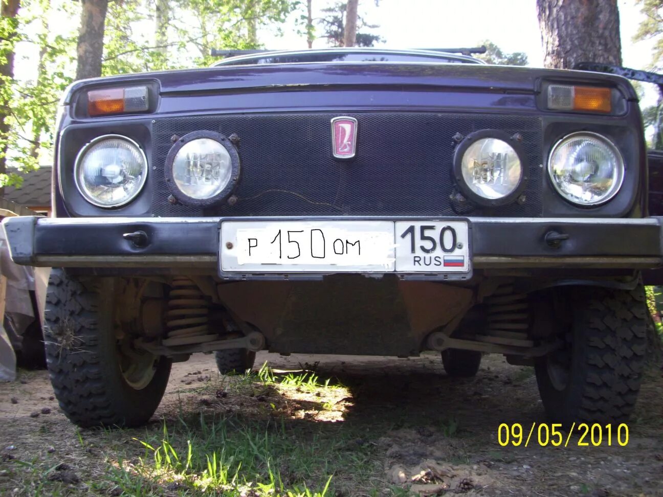 Птф ваз 21213. 21214 противотуманные фары. Нива 21214 с противотуманками. Птф на ниву 2121. Туманки на ниву 2121.