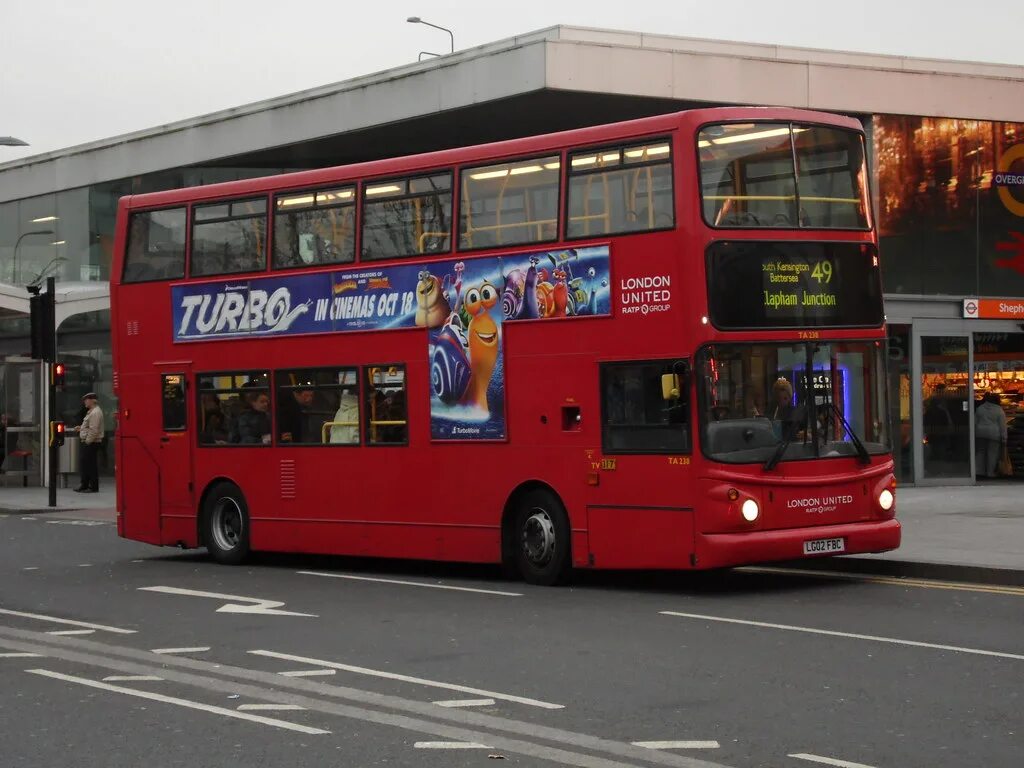 Автобус 49 б. Автобус Лондон. Мытищи London Bus. Автобус Лондон Краснодар центр города. Автобус 49.