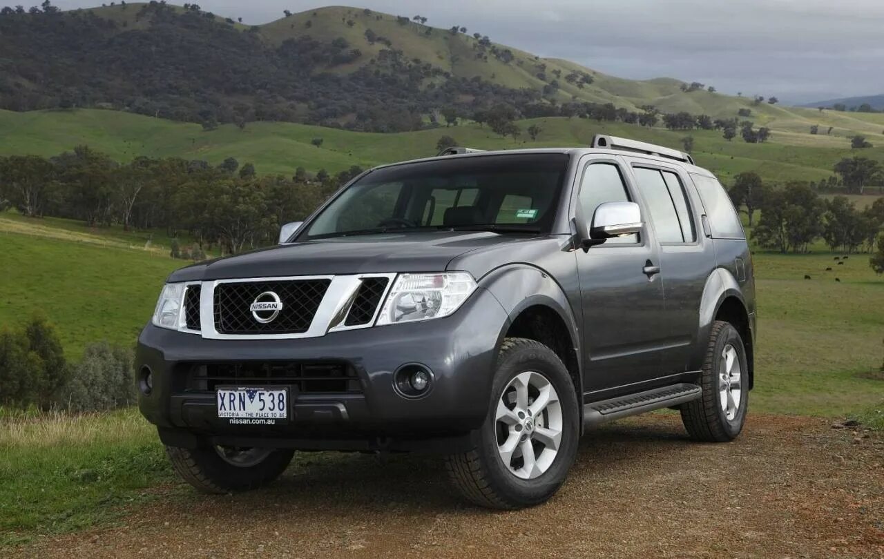 Продам Nissan Pathfinder в Одессе 2012 года выпуска за 15 900