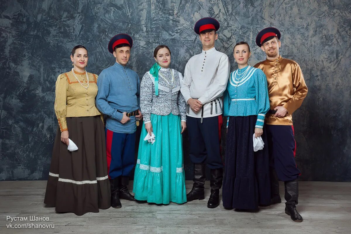 антон корнев казачий хор. казачий хор дон разольется. не для меня казачья. казачье раздолье. московский казачий хор альбом.