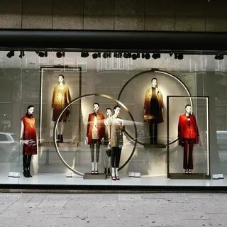 Retail window