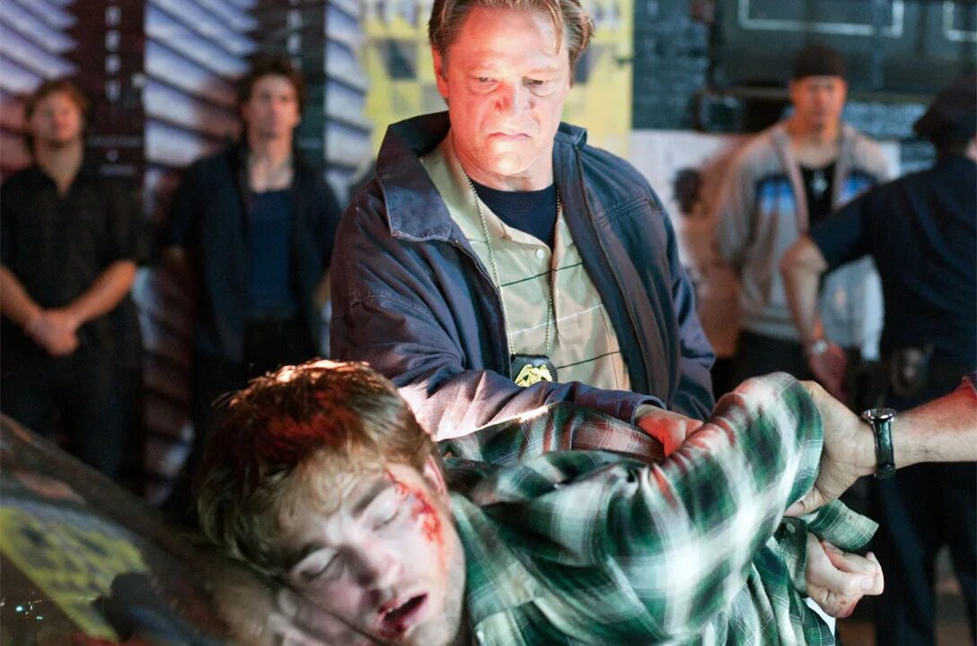 Люди не вещи цитаты. Картинка мы помним. И вспомнить страшно и забыть нельзя. Мудрые мысли. Люди не помнят хорошего.