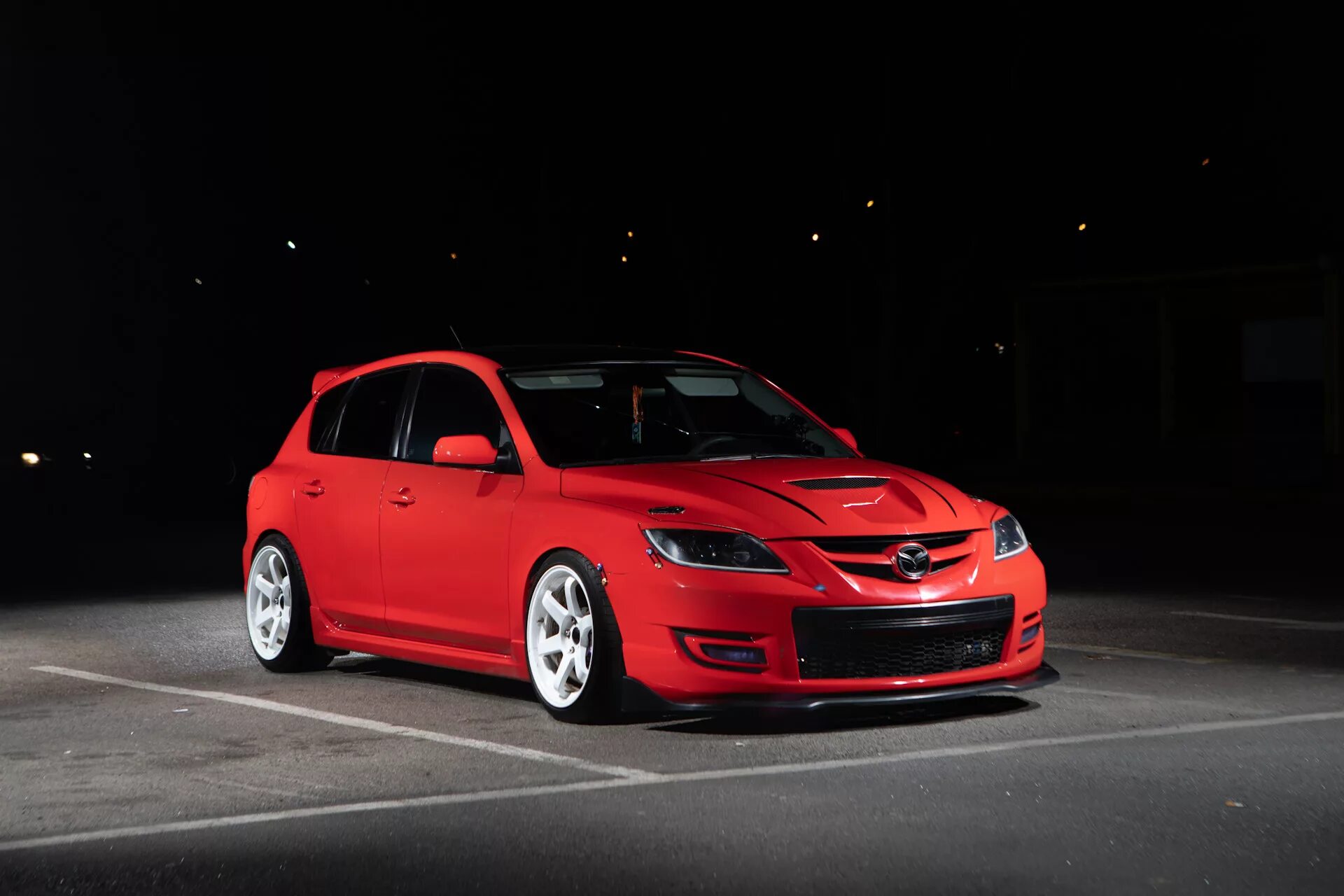 Спойлер DUCKTAIL Mazda 3 BK 2003-2009 хетчбек. Купить спойлер ducktail mazda 3 b