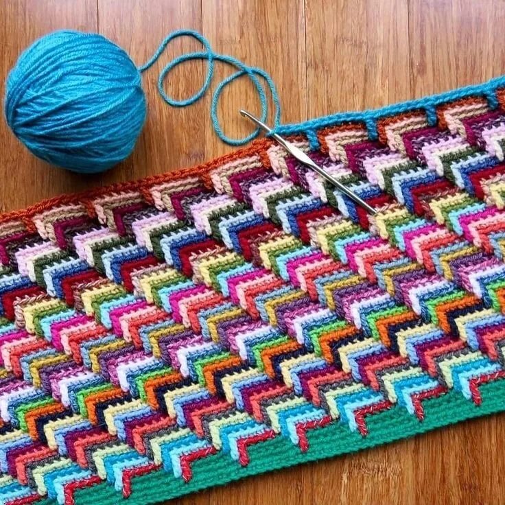 Тунисская техника вязания крючком. Тунисское вязание крючком. Коврик тунисским вязанием. Тунисская вязка крючком. Изделия связанные тунисским крючком.