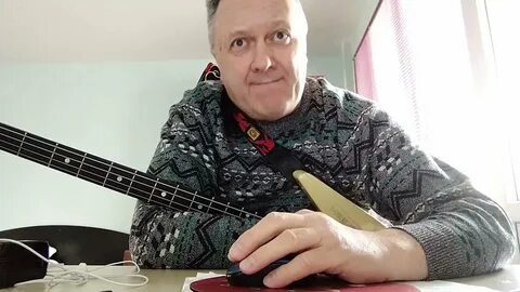 Парень с гитарой саруханов слушать