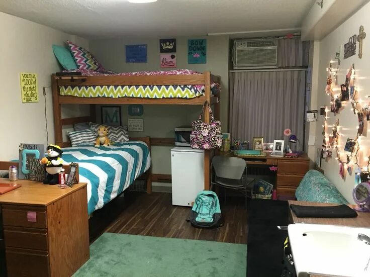 My dorm room at Clemson! Dorm room layouts, Girls dorm room, Dorm sweet dorm