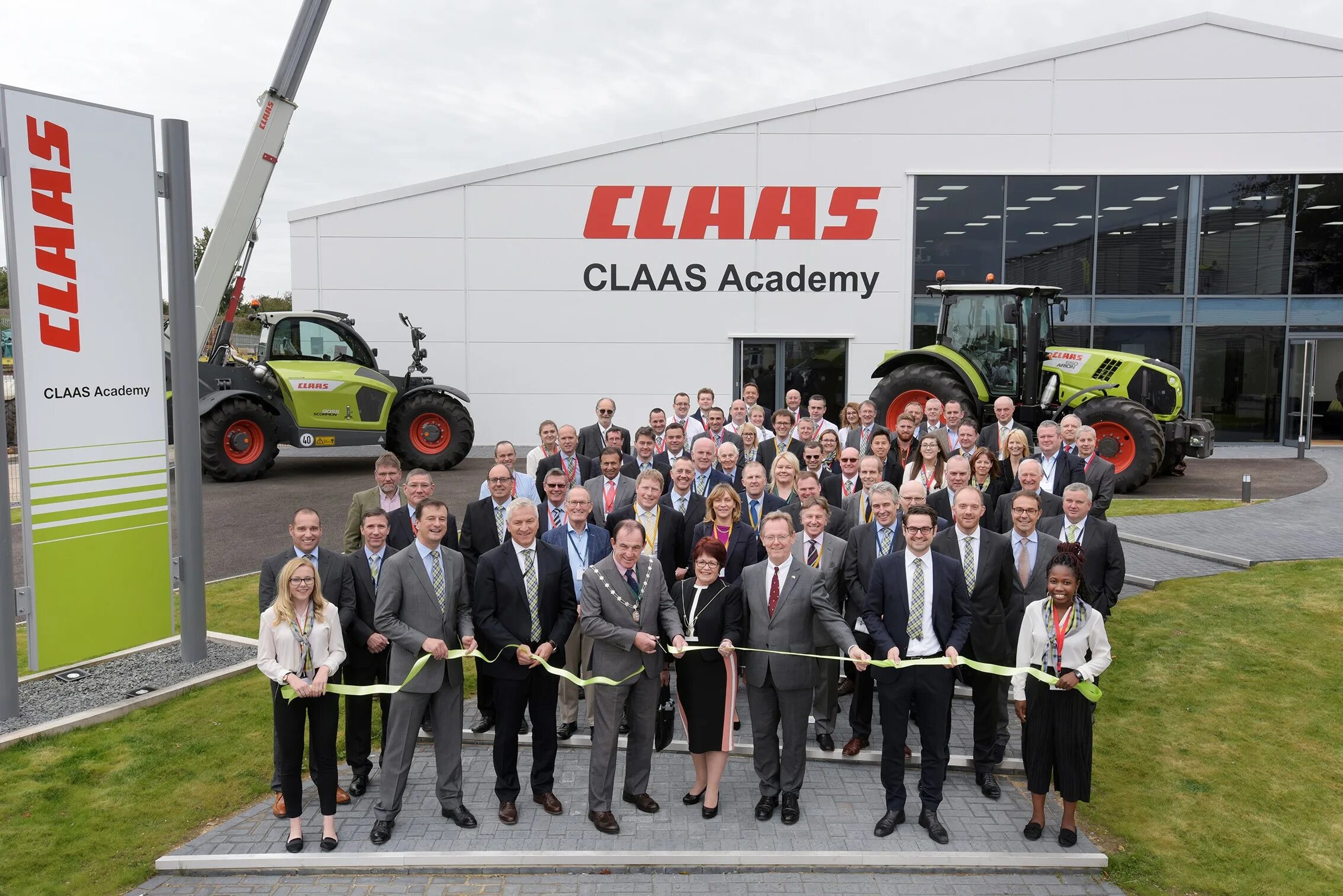 CLAAS логотип. ООО Клаас. CLAAS офис. Завод Клаас.