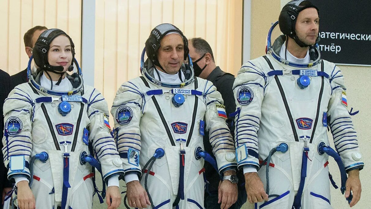 Шкаплеров антон союз мс-19. Клим шипенко в космосе. Вызов сколько актеров было в космосе. Шкаплеров антон союз мс-19. Клим шипенко и юлия пересильд полетят в космос.